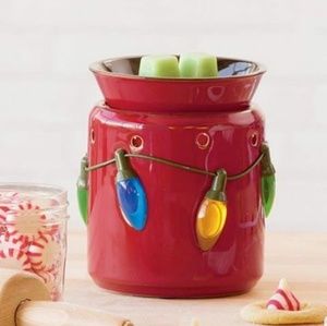 NEW Scentsy Holiday Lights Warmer